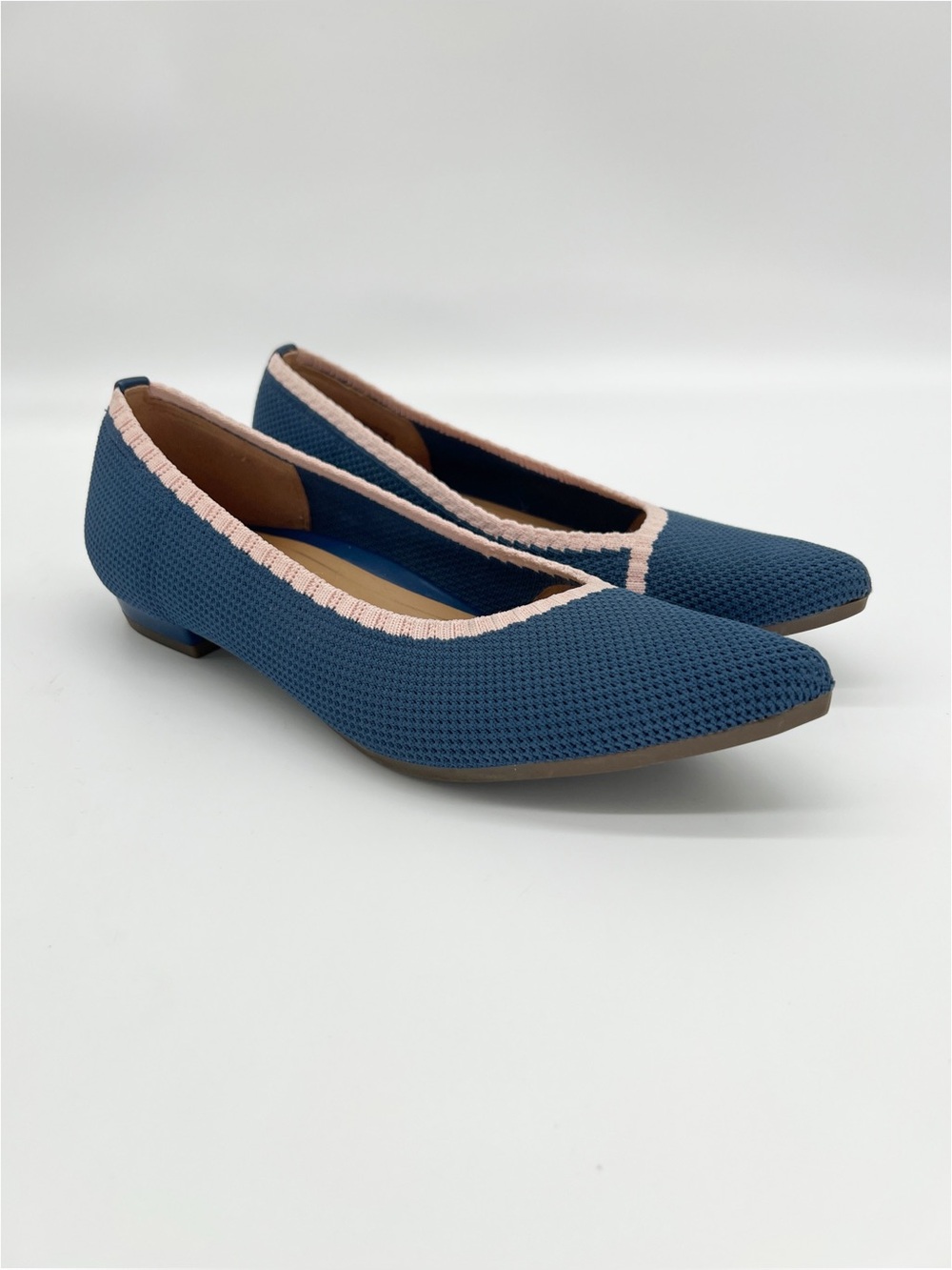 Vionic Dahlia Flats
